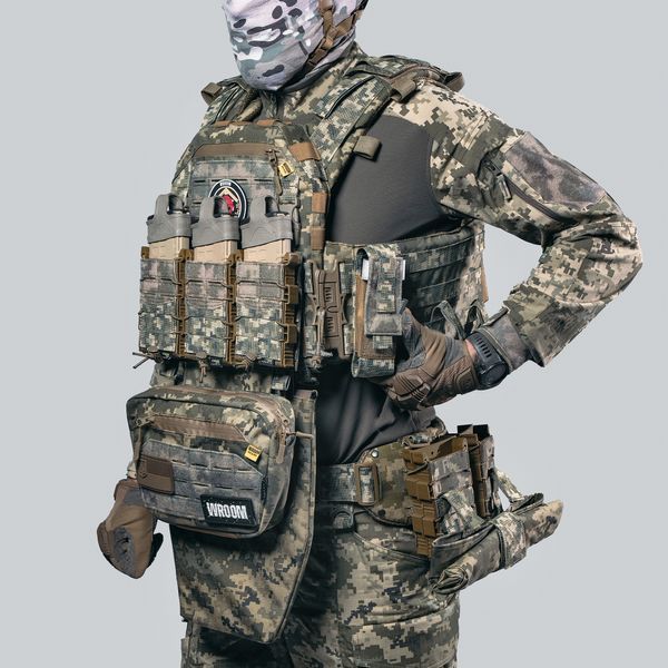 Бронежилет 6 класу "Ghost Gen4 V3" з балістичним захистом 1 класу, системою швидкого скидання + 10 підсумків, колір піксель 2236200009 фото